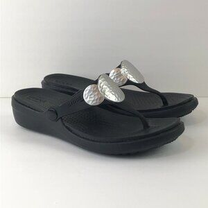 Black Crocs Sandals Sanrah Hammered Brushed Silver Thong Medallion